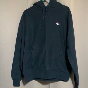 Black Champion hoodie with front pocket - size medium